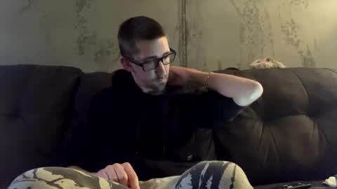 Snapshot of onthecumup69 chatting on 02/21/25, 01:55 onthecumup69 online show from 02/21/25, 01:55