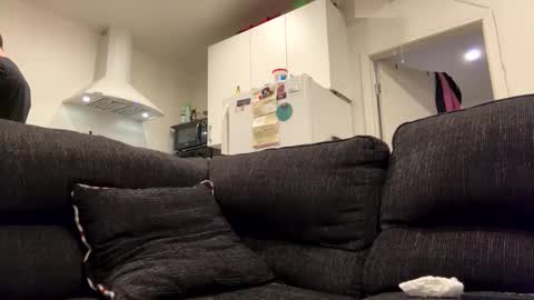 Snapshot of onthecumup69 chatting on 03/03/25, 06:22 onthecumup69 online show from 03/03/25, 06:22