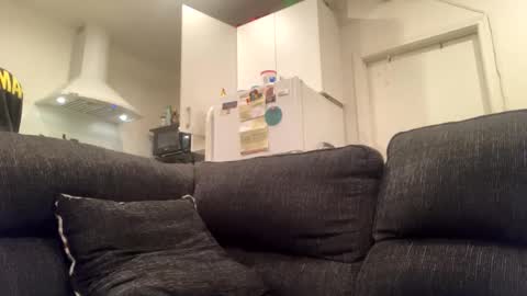 Snapshot of onthecumup69 chatting on 03/04/25, 10:35 onthecumup69 online show from 03/04/25, 10:35