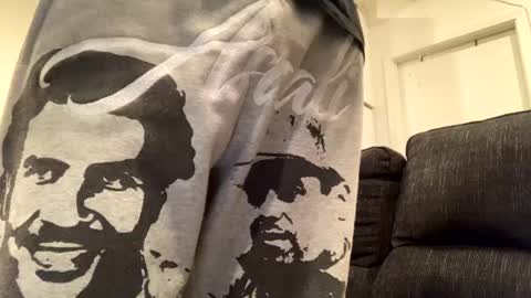 Snapshot of onthecumup69 chatting on 03/09/25, 08:51 onthecumup69 online show from 03/09/25, 08:51