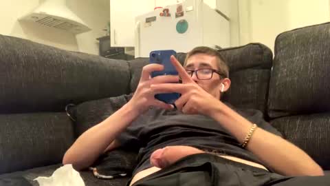 Snapshot of onthecumup69 chatting on 03/09/25, 11:58 onthecumup69 online show from 03/09/25, 11:58