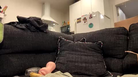 Snapshot of onthecumup69 chatting on 10/21/25, 11:05 onthecumup69 online show from 10/21/25, 11:05