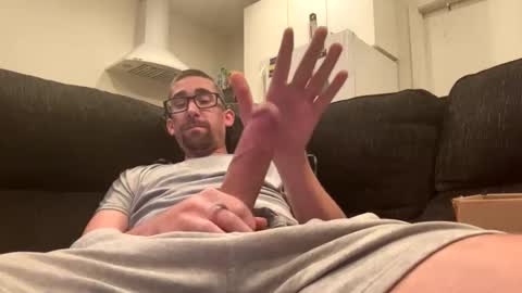 Snapshot of onthecumup69 chatting on 11/19/25, 05:46 onthecumup69 online show from 11/19/25, 05:46