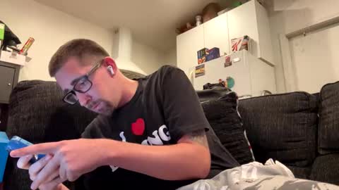 Snapshot of onthecumup69 chatting on 11/22/25, 11:42 onthecumup69 online show from 11/22/25, 11:42