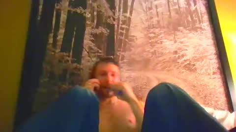 Snapshot of onyakneez4me52 chatting on 12/17/25, 12:38 onyakneez4me52 online show from 12/17/25, 12:38