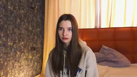 Snapshot of onyxvespera chatting on 02/28/26, 06:25 onyxvespera online show from 02/28/26, 06:25