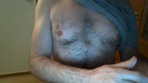 ooehot online show from 12/29/24, 07:39