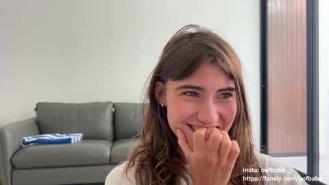 Helen online show from 12/03/25, 10:08