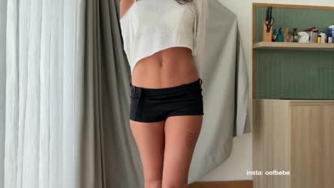 Helen online show from 04/24/26, 03:53