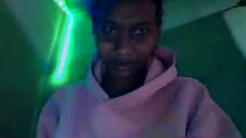 oolyette online show from 10/29/25, 11:56