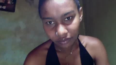 oolyette online show from 11/15/25, 07:05