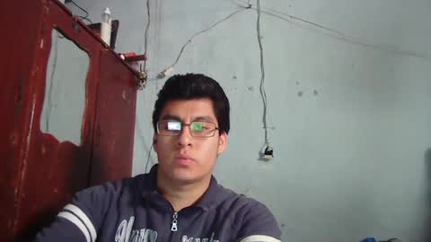 Snapshot of oomaurooo chatting on 12/24/24, 07:44 oomaurooo online show from 12/24/24, 07:44