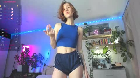 Olivia. online show from 10/21/25, 03:35