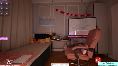 Eva online show from 09/18/25, 03:14