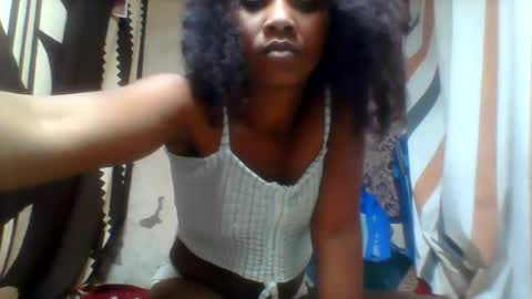 oooozafiette online show from 07/10/26, 12:08