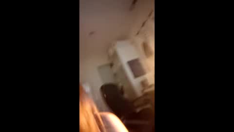 Snapshot of ooovooxo chatting on 03/01/26, 07:32 ooovooxo online show from 03/01/26, 07:32