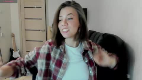 Britney online show from 11/20/25, 06:46