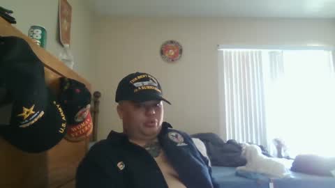 Snapshot of oorah1775 chatting on 02/25/25, 07:03 oorah1775 online show from 02/25/25, 07:03