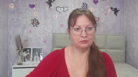 Snapshot of oovanessahotts chatting on 03/05/25, 12:11 Vanessa online show from 03/05/25, 12:11