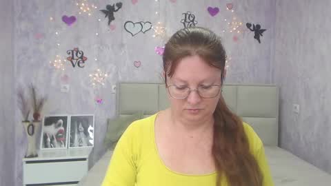 Snapshot of oovanessahotts chatting on 03/07/25, 06:46 Vanessa online show from 03/07/25, 06:46