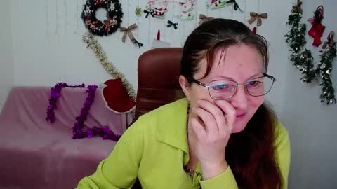 Vanessa online show from 12/20/25, 06:20