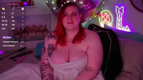 Snapshot of opalreigning chatting on 11/09/25, 10:13 Opal online show from 11/09/25, 10:13