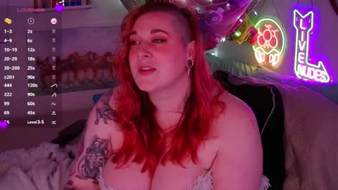 Snapshot of opalreigning chatting on 02/06/26, 10:51 Opal online show from 02/06/26, 10:51