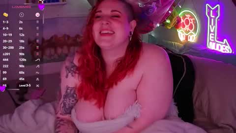 Snapshot of opalreigning chatting on 02/08/26, 11:24 Opal online show from 02/08/26, 11:24