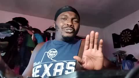 opaque772800 online show from 10/22/25, 04:13