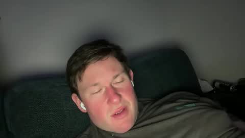 Snapshot of opencuriousguy321 chatting on 02/25/26, 06:12 Horny and Bicurious online show from 02/25/26, 06:12