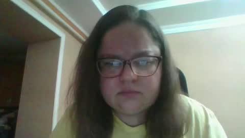 Snapshot of opiumvelour chatting on 06/08/26, 05:13 opiumvelour online show from 06/08/26, 05:13