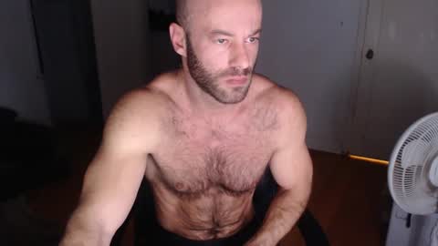 Snapshot of oregon87 chatting on 01/09/25, 02:51 The Oregon Lumberjack online show from 01/09/25, 02:51