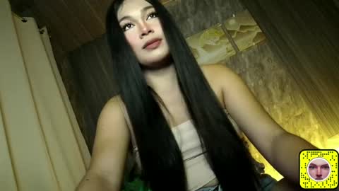 Snapshot of organic_amihan2009 chatting on 06/15/26, 06:04 anura online show from 06/15/26, 06:04