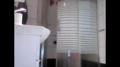 orhansakar12 online show from 11/18/25, 06:45