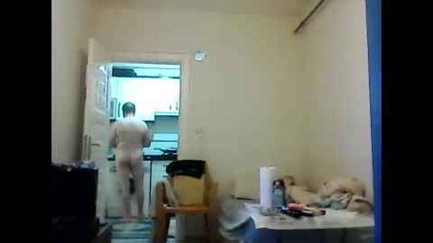 orhansakar12 online show from 02/17/26, 04:02