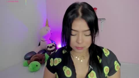 Miss Guzman  online show from 11/14/25, 02:10