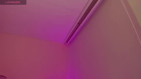 Miss Guzman  online show from 04/11/26, 11:31