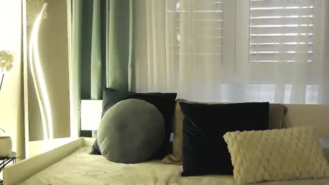orianawade online show from 06/23/26, 05:27