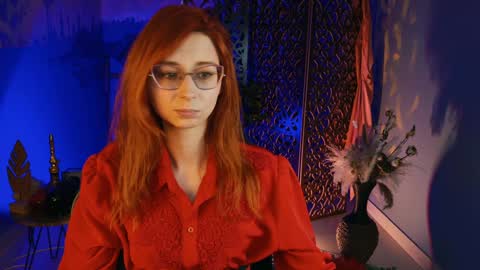 Orianna -  Hi Im into geek culture cosplay crafting LARP games. Shall we play DnD online show from 12/05/24, 03:17