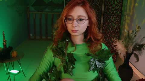 Orianna -  Hi Im into geek culture cosplay crafting LARP games. Shall we play DnD online show from 12/06/24, 07:56