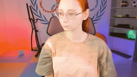 Orianna -  Hi Im into geek culture cosplay crafting LARP games. Shall we play DnD online show from 01/19/25, 03:10