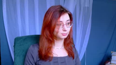 Orianna -  Hi Im into geek culture cosplay crafting LARP games. Shall we play DnD online show from 10/03/25, 12:46