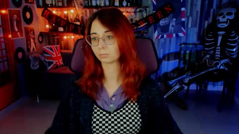 Orianna -  Hi Im into geek culture cosplay crafting LARP games. Shall we play DnD online show from 10/21/25, 09:21