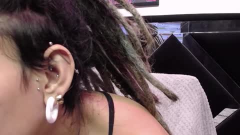 ORIANNA online show from 03/07/25, 01:40