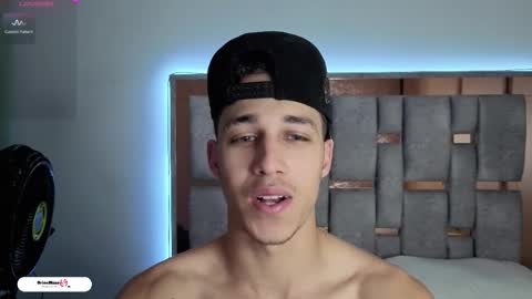 Orionblaze 69  online show from 03/25/26, 02:06