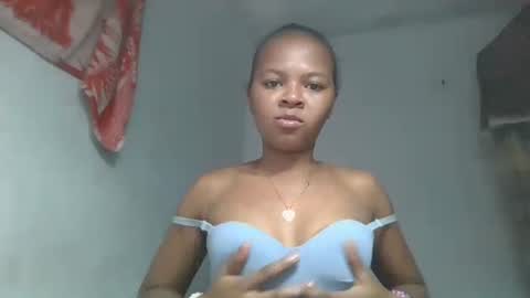 ornellahhh online show from 10/22/25, 06:57