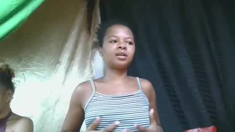 ornellahhh online show from 12/14/25, 08:20