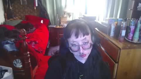 Snapshot of orookun chatting on 10/17/25, 12:36 orookun online show from 10/17/25, 12:36