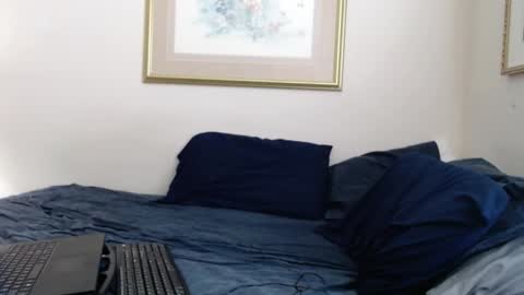 Snapshot of orpheus517 chatting on 09/11/25, 08:53 orpheus517 online show from 09/11/25, 08:53