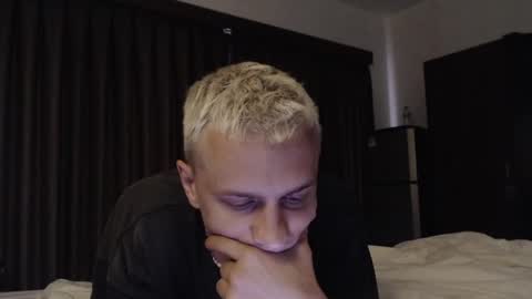 Snapshot of oscar_sssky chatting on 12/07/24, 07:27 Oscar online show from 12/07/24, 07:27